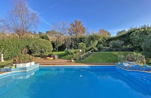 Sarzana Villa | VILLA CAMELIA 8 + 2Pax with A /C Free WiFi Garden, Play area near to Cinque Terre