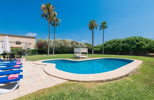 Felanitx Villa | Villa 'Can Rito' with Mountain View, Wi-Fi and Air Conditioning
