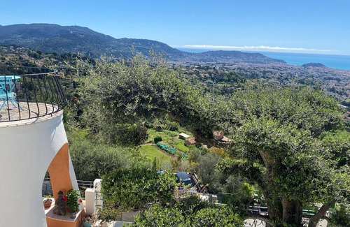 Gairaut Villa | Villa Canteperdrix in Nice Panoramic sea view Quiet close to beaches and town