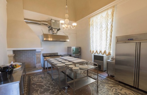 Casarano Villa | Villa Capozza 18+2, Emma Villas