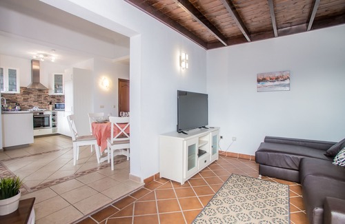 Playa Blanca Villa | Villa Cara: Beautiful modern villa with gated heated pool & air con.