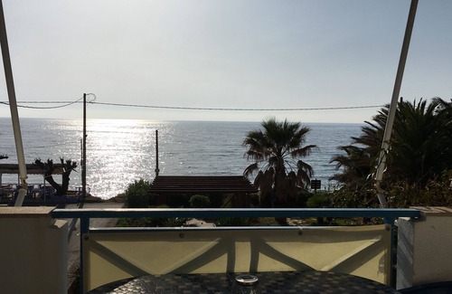 Kalo Nero Apartment | Villa Caretta - Apartment directly on the beach of Kalo Nero (West Peloponnese)