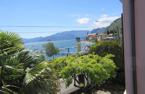 Santa Maria - Rezzonico Villa | Villa Carluccia in front of the Como Lake.
