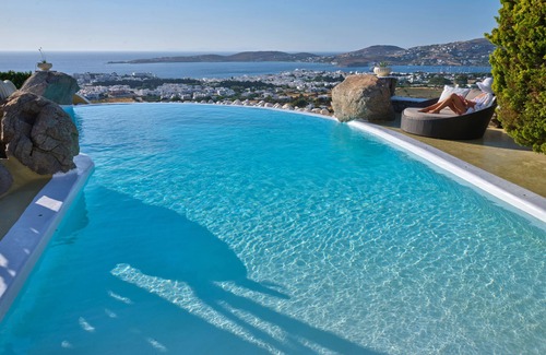 Paros Villa | Villa Carmen with 5 br and private pool close to Parikia