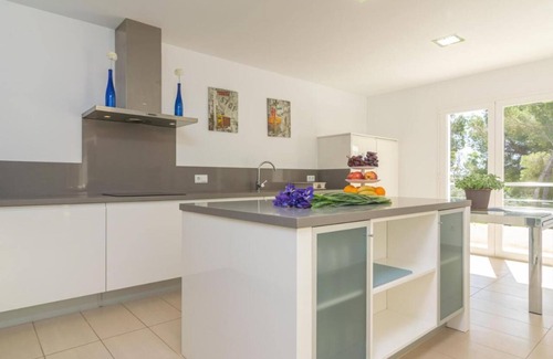 Provensals Villa | Villa 'Carritx' with Mountain View, Wi-Fi and Air Conditioning