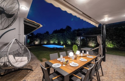 Kropia Villa | Villa Casa del G private pool and barbecue nSpecial reservations for events.