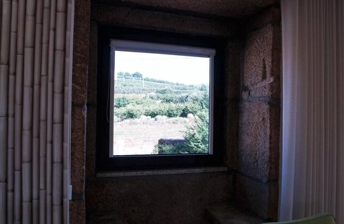 Cimbres Villa | Villa 'Casa Dona Maria - Armamar Douro' with Mountain View, Private Pool and Wi-Fi