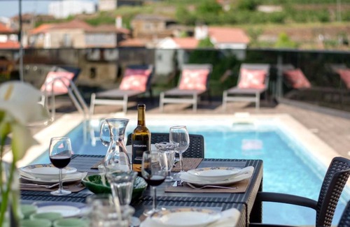 Cimbres Villa | Villa 'Casa Dona Maria - Armamar Douro' with Mountain View, Private Pool and Wi-Fi