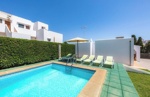 Cala d'Or Villa | Villa "Casa Fiol" with shared Pool & Wi-Fi