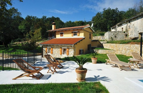 Sucici Villa | Villa Casa Natura Ucka - Opatija by Villas Guide