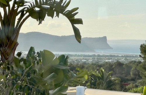 Sant Josep de sa Talaia Villa | Villa 'Casa Tyane' with Sea View, Heated Pool & Wi-Fi