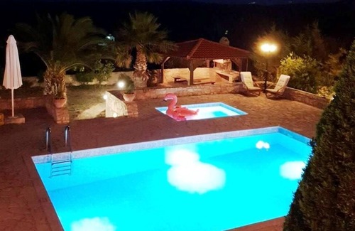 Nikos Kazantzakis Villa | Villa Castle-Crete Agios-Vasileios-Large Pool-Accommodation up to 10