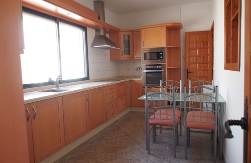 El Portet Villa | Villa Caterina: 5min walk sand beach Large Pool 5 Bedrms 2 Kitchens