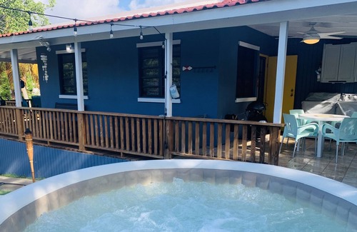 Culebra Pueblo Villa | Villa Chapín Culebra [wifi,jacuzzi,beach articles and more]