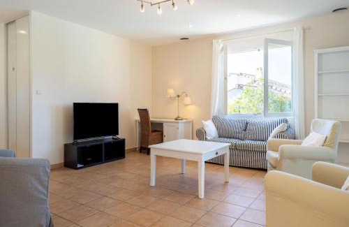 Montbrun-des-Corbieres Villa | Villa Chardonnay
