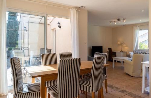 Montbrun-des-Corbieres Villa | Villa Chardonnay