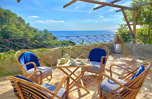 Maiori Villa | Villa Charlene exclusive property with pool heated and jacuzzi