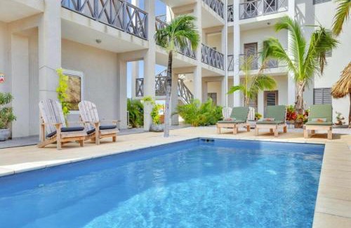 Belnem House | Villa Chica 3 min to Beach, Diving & Restaurants with Pool and private Garden 10 min to Windsurfing & Kitesurfing