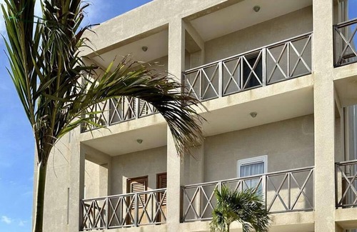 Belnem Condo | Villa CHICA BONAIRE Pool 3min to Beach Surf Kite Dive 5min to Downtown in Belnem