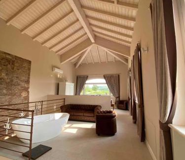 Montecalvo Versiggia House | Villa Chloé