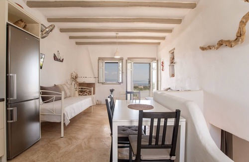 Santa Maria Villa | Villa "Christina Santa Maria" with Sea View, 2 Private Terraces & Wi-Fi