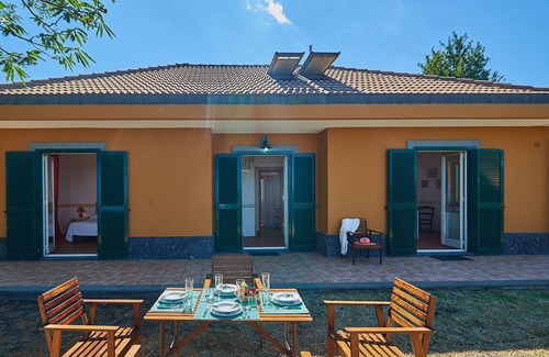 Sant'Alfio Villa | Villa Cocuzzolo - le Case dell'Etna - VILLA WITH PRIVATE POOL AND GARDEN