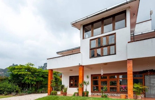 Tlalnepantla Villa | Villa con Alberca Privada en Tlayacapan, Morelos