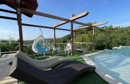 Pedro Brand Villa | Villa con Vista a las Montañas a 5 Minutos del Río