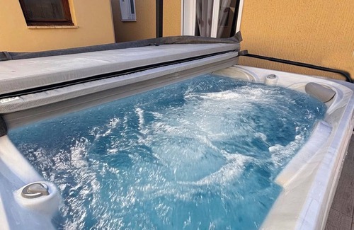 Sauzet House | Villa Confort in Montélimar with Private Pool