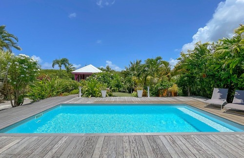 Anse des Rochers Villa | Villa Corail, pool, garden, secure access and close to beach and center
