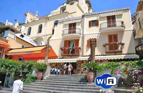 Positano City Centre Apartment | Villa Costanzo Sea Front Free WiFi