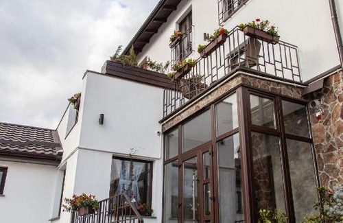 Lviv Bed & Breakfast | Villa crocus
