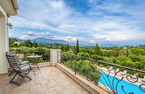 Gazatika Villa | Villa Crystal - Five Bedroom Villa, Sleeps 11