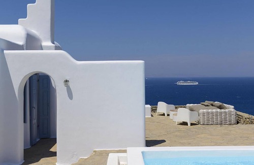 Houlakia Villa | Villa Crystal with Heated Pool by Diles Villas