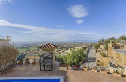 Palau-Saverdera Villa | Villa D'exception Avec vue Panoramique sur la Baie de Roses