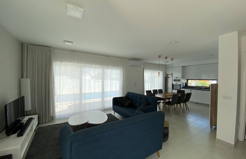 Obidos Villa | Villa da Luz - Luxury holiday villa with private heated pool near Obidos