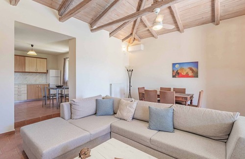 Lefktron Villa | Villa Dafne - Two Bedroom Villa, Sleeps 4