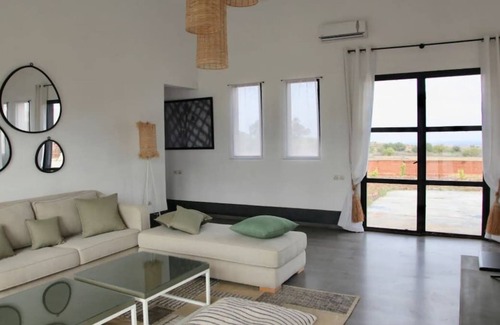 Iguerferouane Villa | VILLA DAR MANGA MARRAKECH - Très belle Villa contemporaine, dans un cadre idyllique