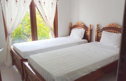 Anturan Villa | Villa das Meer 2BR Villa near Lovina Beach