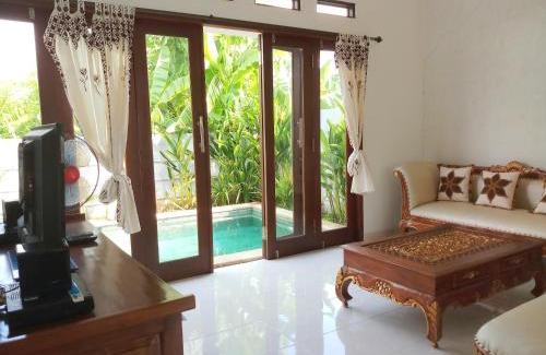 Anturan Villa | Villa das Meer 2BR Villa near Lovina Beach