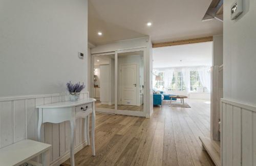 Joelahtme House | Villa de la Mer holiday home