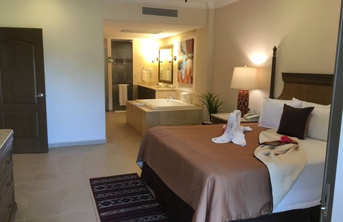 Loreto Resort | VILLA DEL PALMAR/LORETO - 2 BEDROOM SUITE - other size suite also available