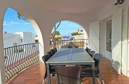 L'Escala House | VILLA DEL SOL WITH POOL AND BEAUTIFUL VIEWS