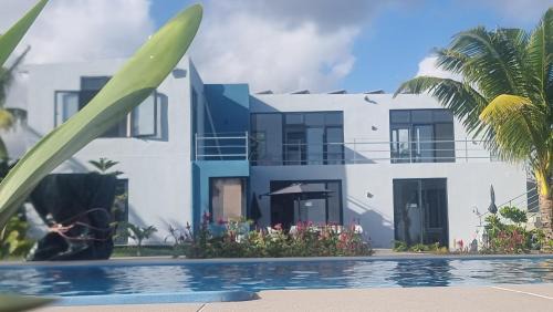 Chemin Grenier Apartment | Villa des Cannes sur Mer