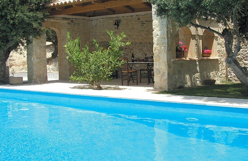 Archanes Villa | Villa Despoina at Château de Lapeyrouse