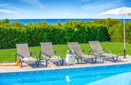Polis Villa | Villa Dimitris Blue Bay - Steps Away From The Sea With Stunning Views & Pool
