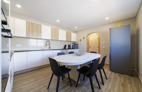 Albufeira Villa | Villa Dolce Vita is a pretty single story villa with swimming pool