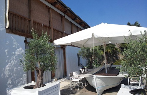 Pieres Villa | Villa Domatia 15 minutes from the sea
