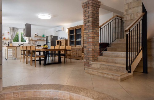 Zrnovnica Villa | Villa Dominus - Split by Villas Guide