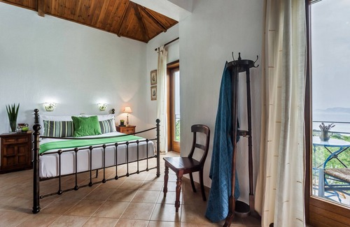 Skopelos Villa | Villa Driades Hilltop Residence